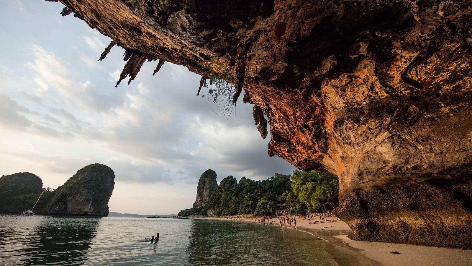 Railay Beach: Thailand's Hidden Paradise