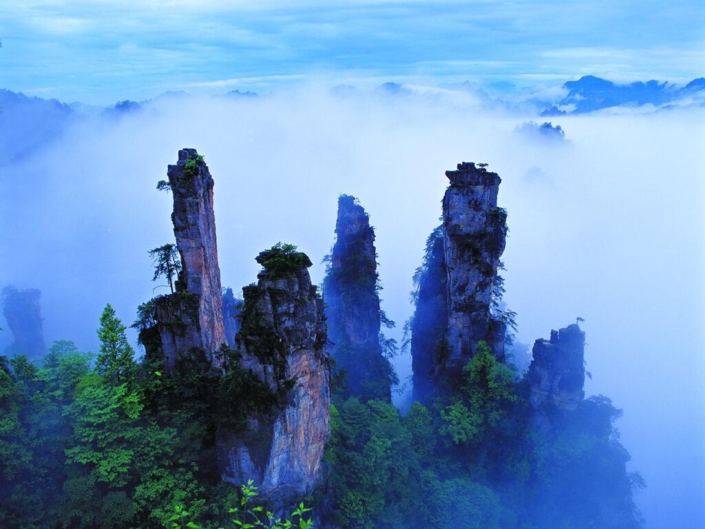 Zhangjiajie National Forest Park: China's Natural Wonderland