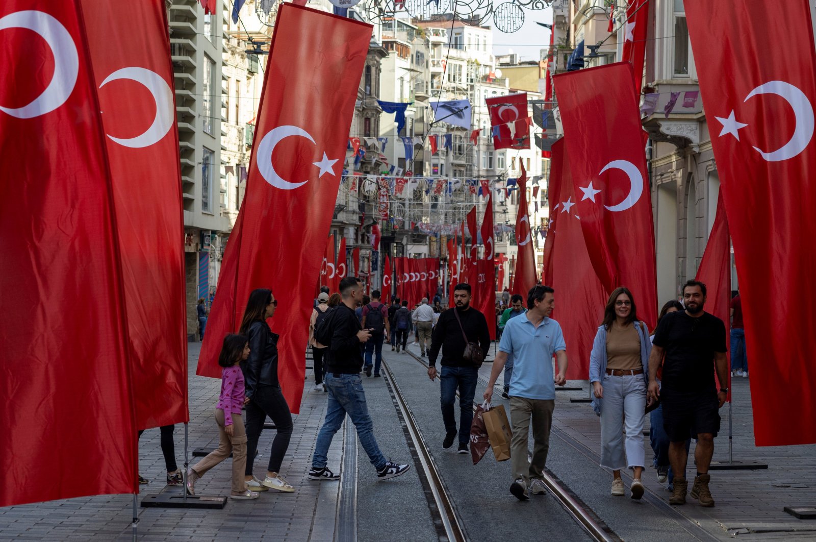 Istiklal Avenue: The Beating Heart of Vibrant Istanbul