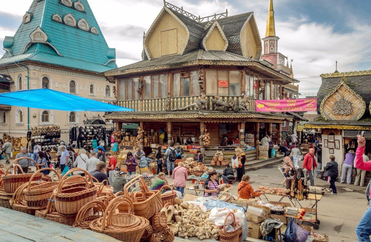 Vernissage Market of armenia